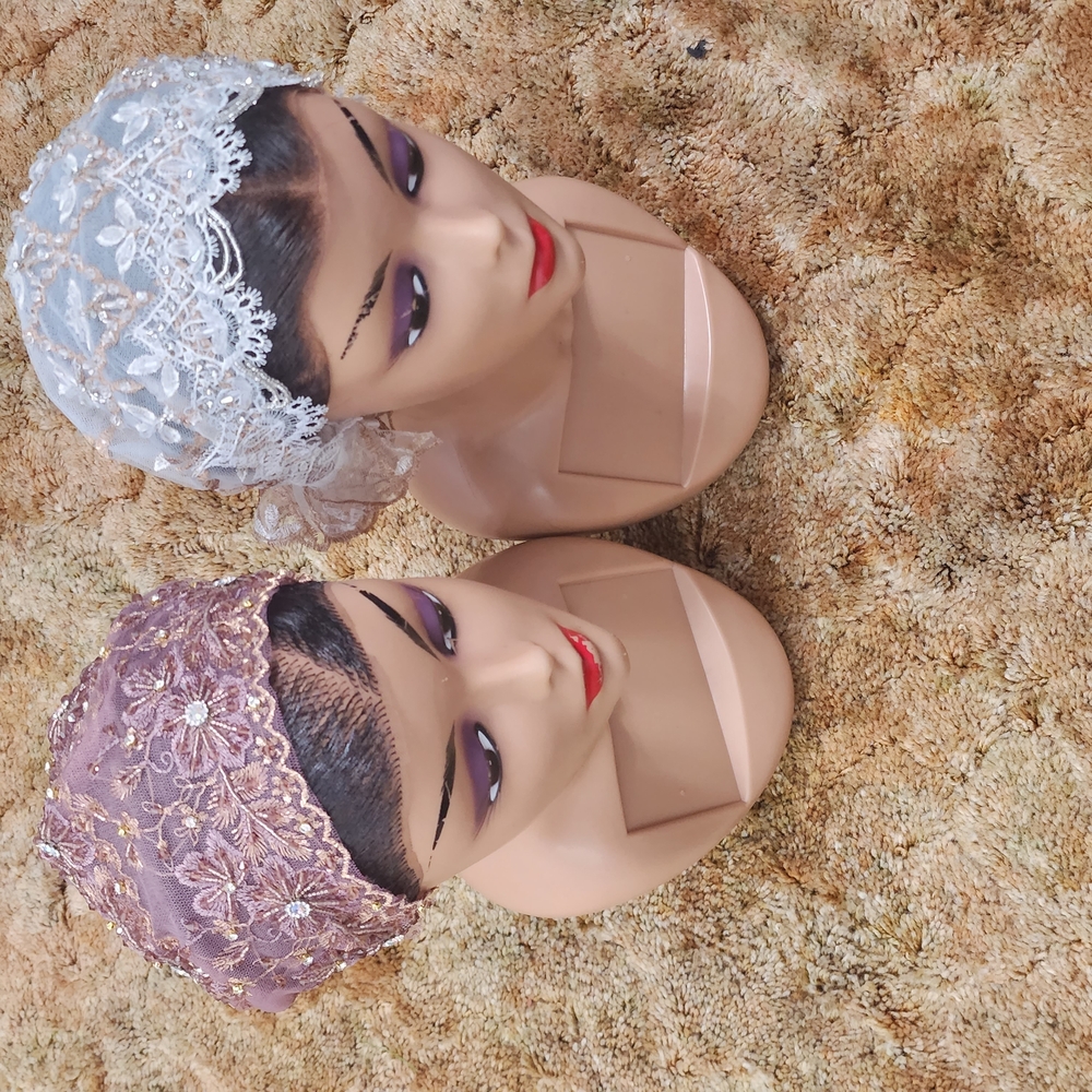 Elegant Lace Headpieces in White and Purple - Picture 3 of 8